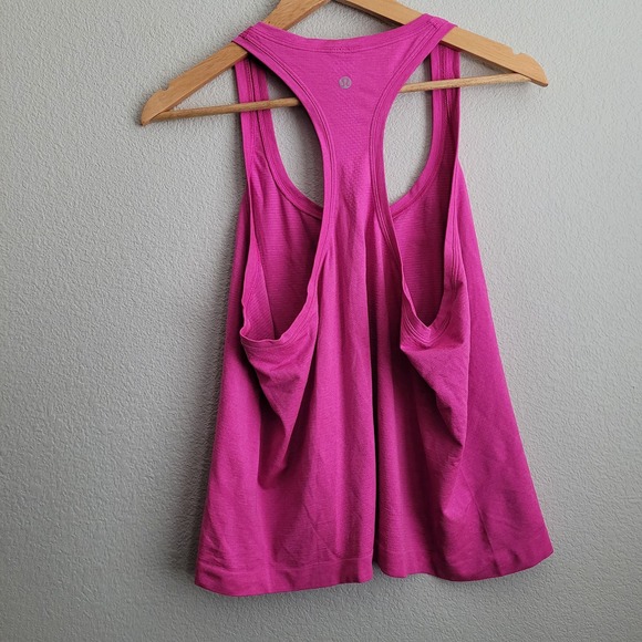 Lululemon Women's Swiftly Tech 2.0 Racerback Tank Top Size 14 Pink Athletic - Picture 2 of 8